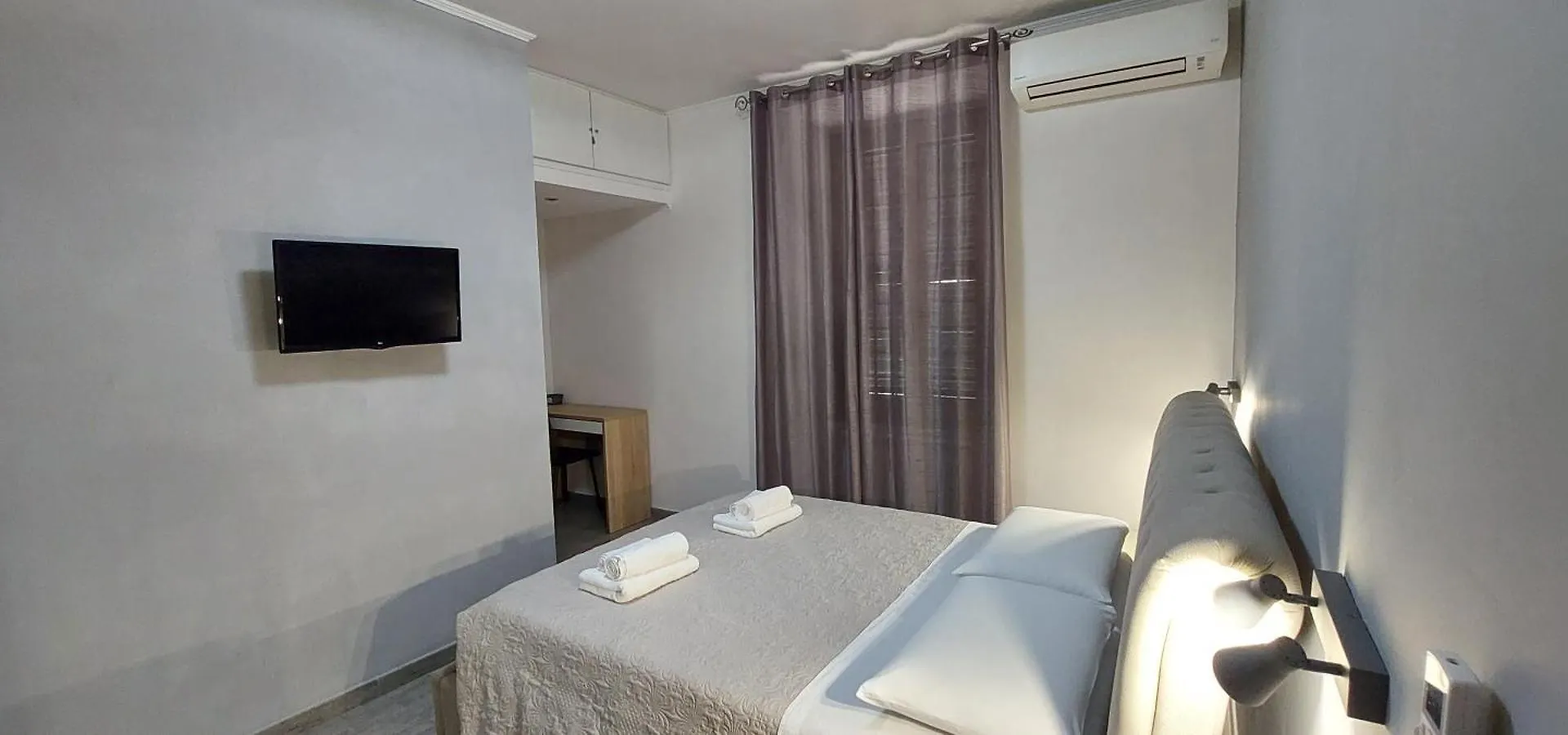 Hotel Mcm Roma Pensión