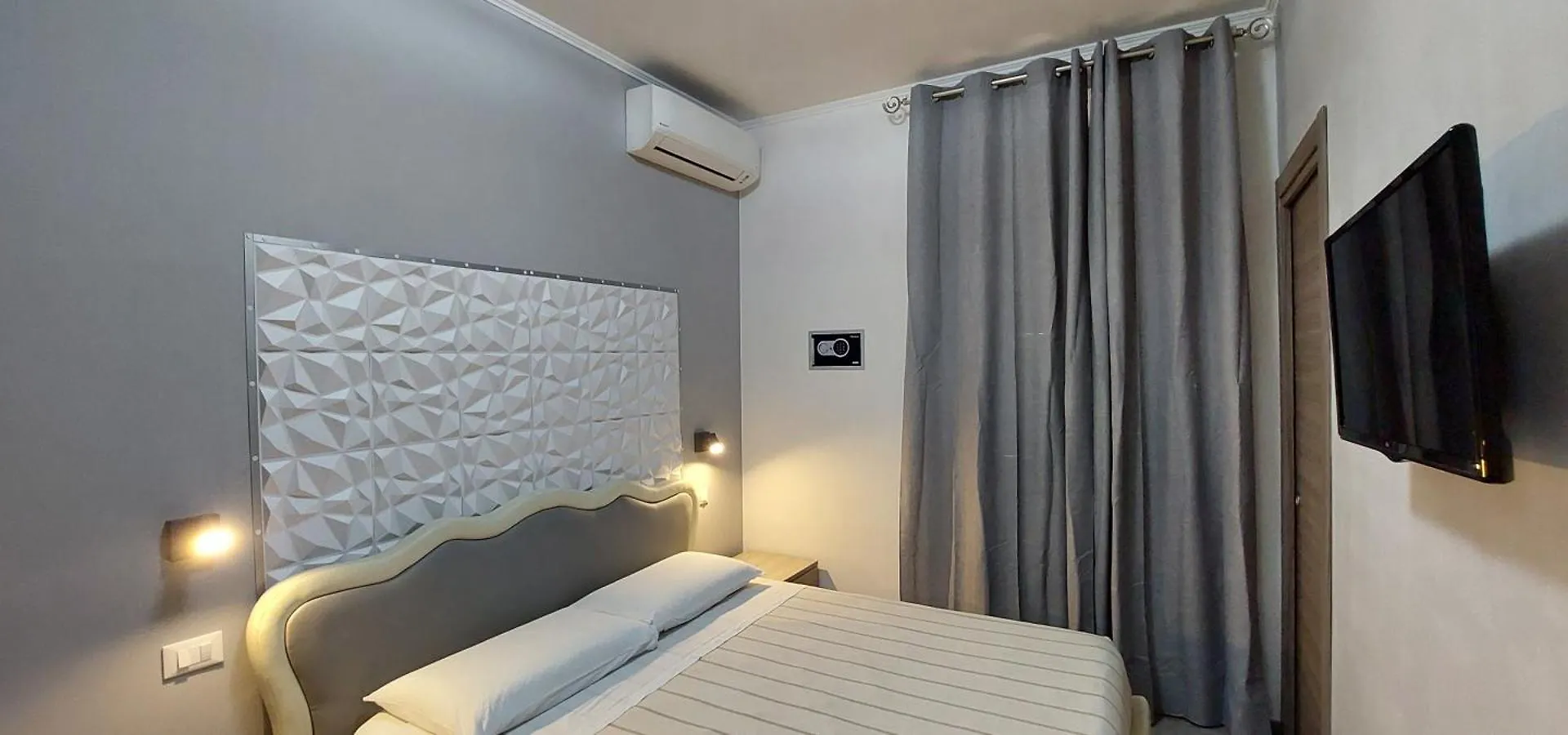 Hotel Mcm Roma Pensión